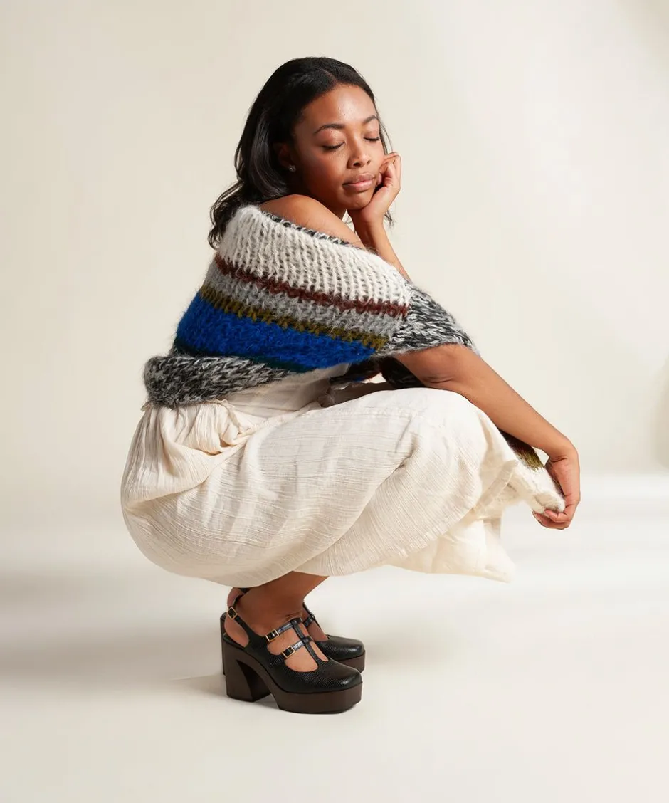 Charlotte Stone Gael In Black*Women Platforms