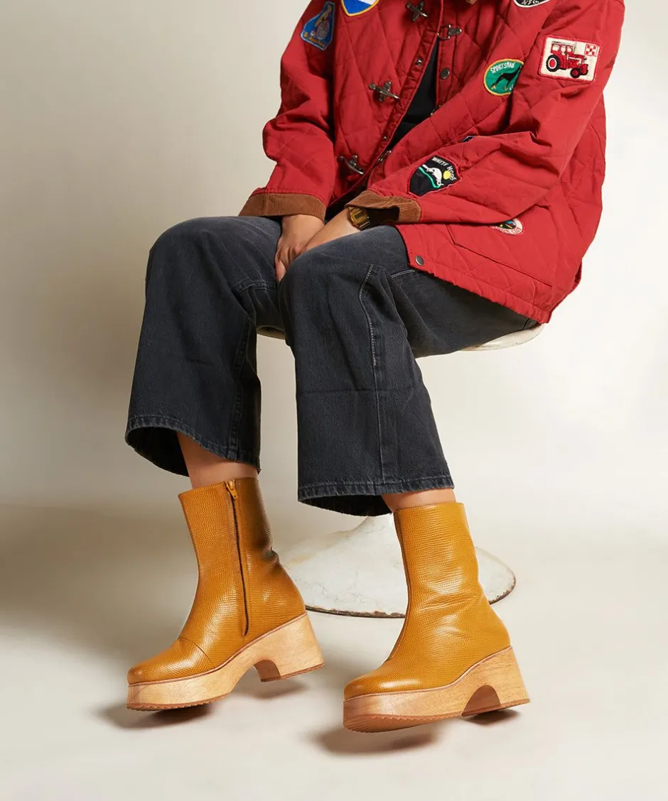 Charlotte Stone Isla In Caramel*Women Clogs