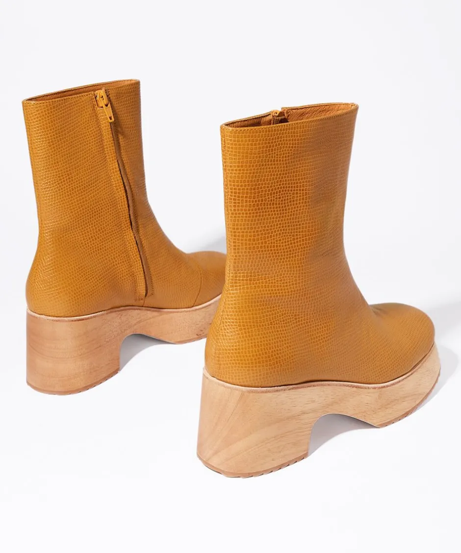 isla_in_caramel_3-1.webp Charlotte Stone Isla In Caramel*Women Boots
