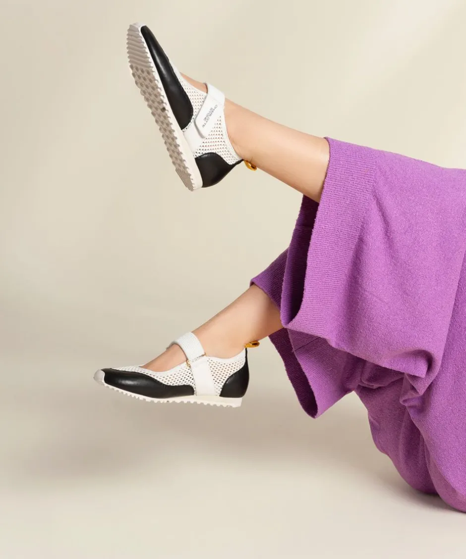 Charlotte Stone Mable In Latte Black*Women Sneakers