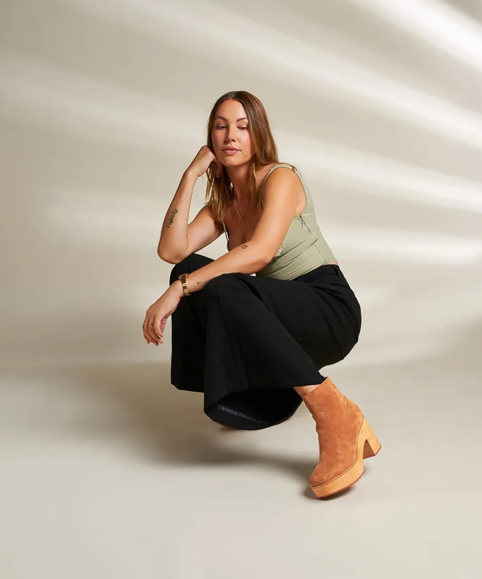 paz_in_camel_5.webp Charlotte Stone Paz In Camel*Women Platforms