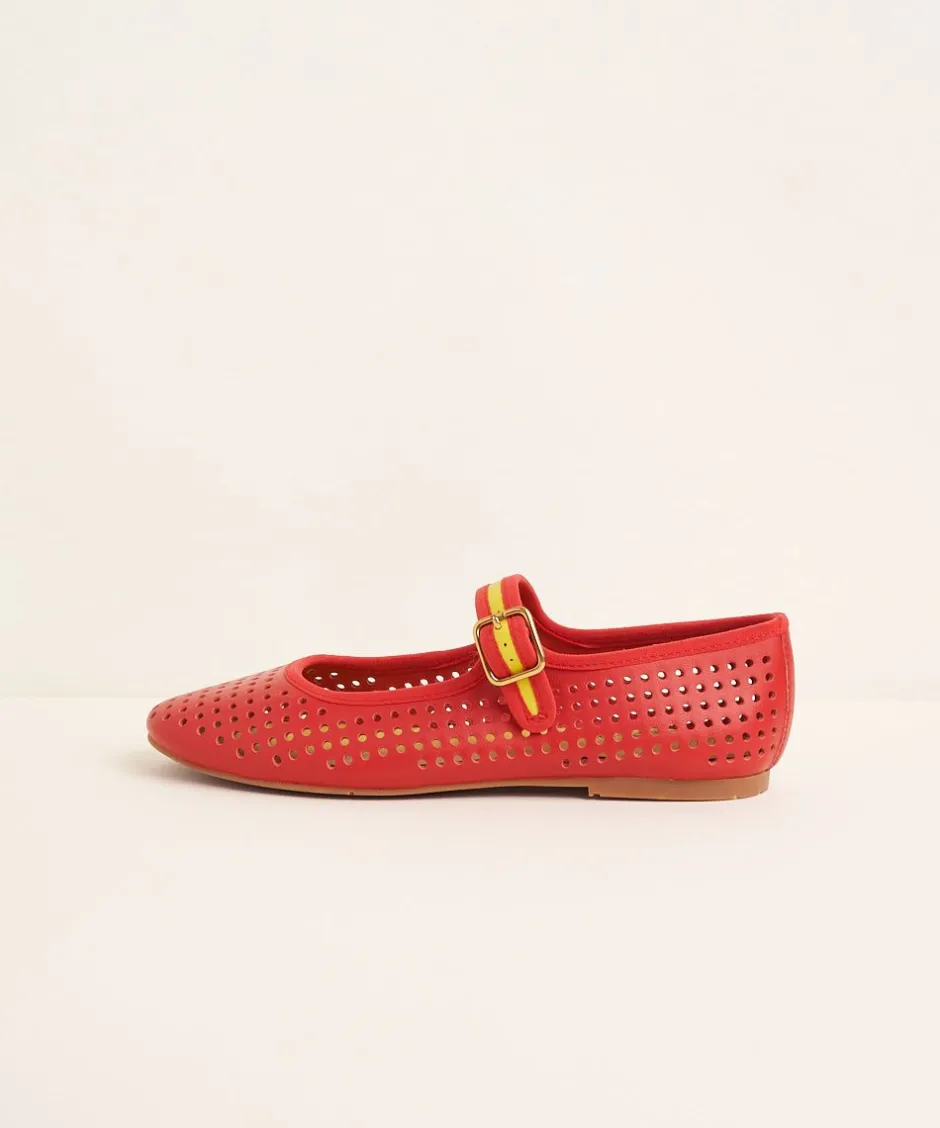Charlotte Stone Raleigh In Begonia Perf*Women Flats